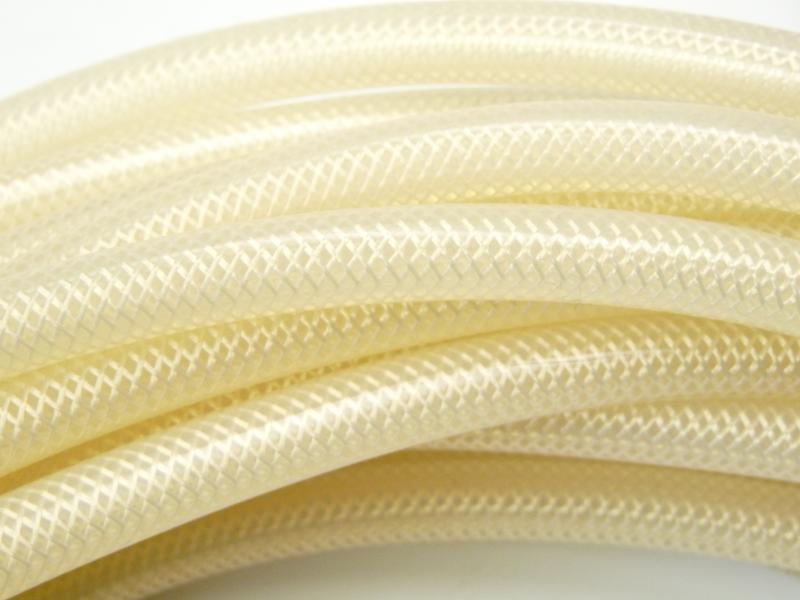 Flexible silicone armé