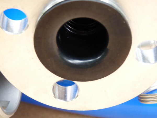 FLEXIBLES PTFE CONVOLUTE